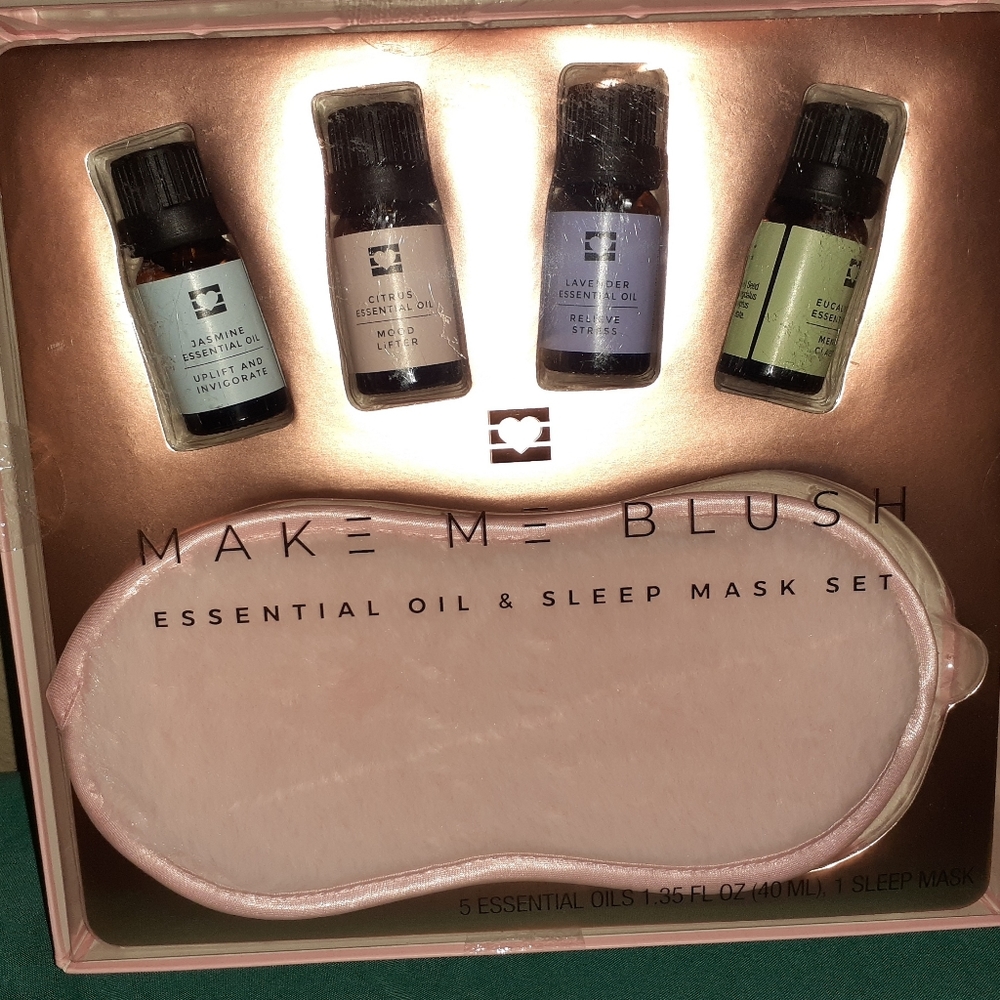 Essential Oil and Sleep Mask Set